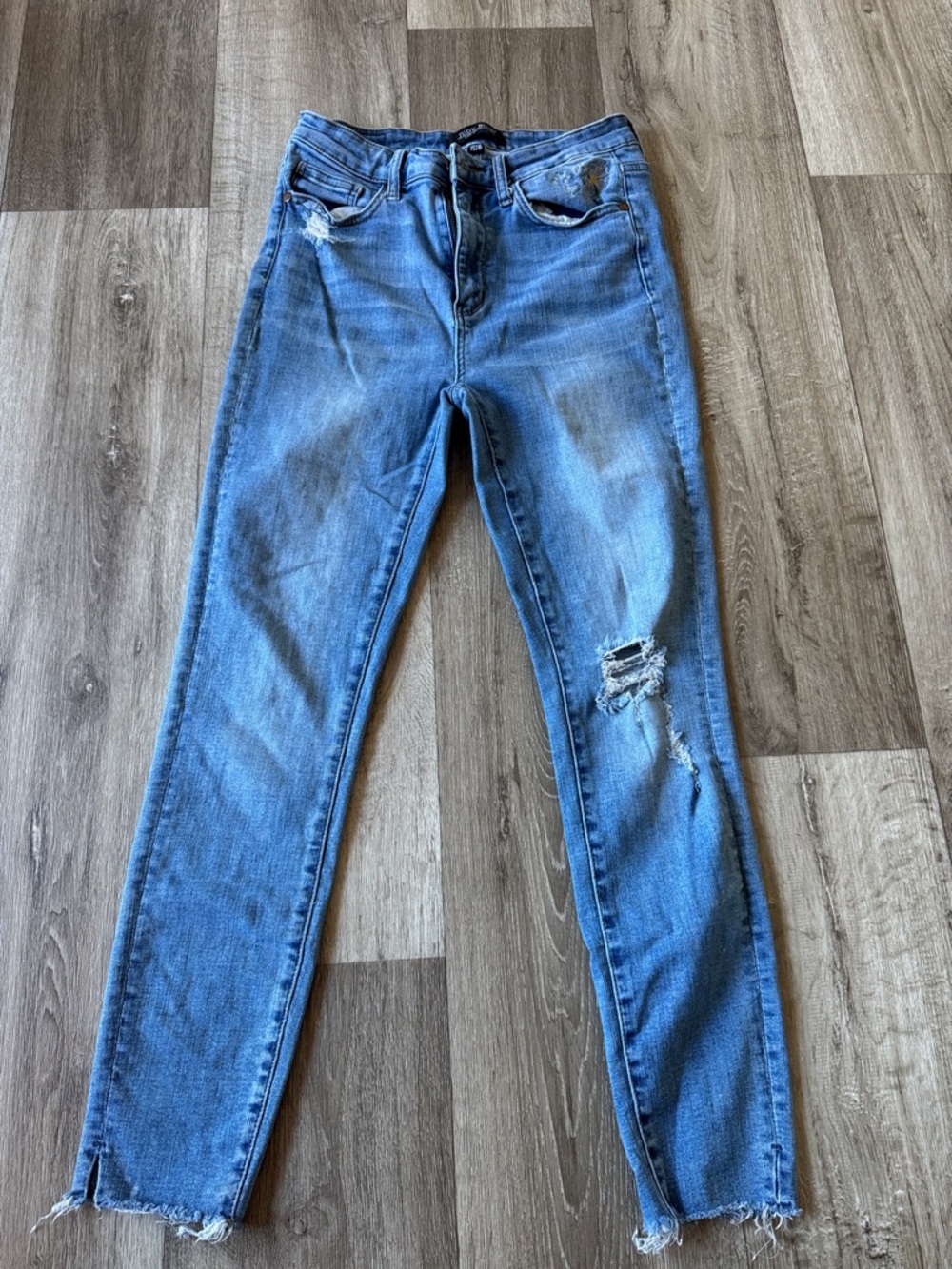 Judy Blue Light Blue Distressed Skinny Jeans